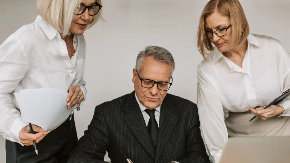 Seguros Corporativos _ Empresariales (3)